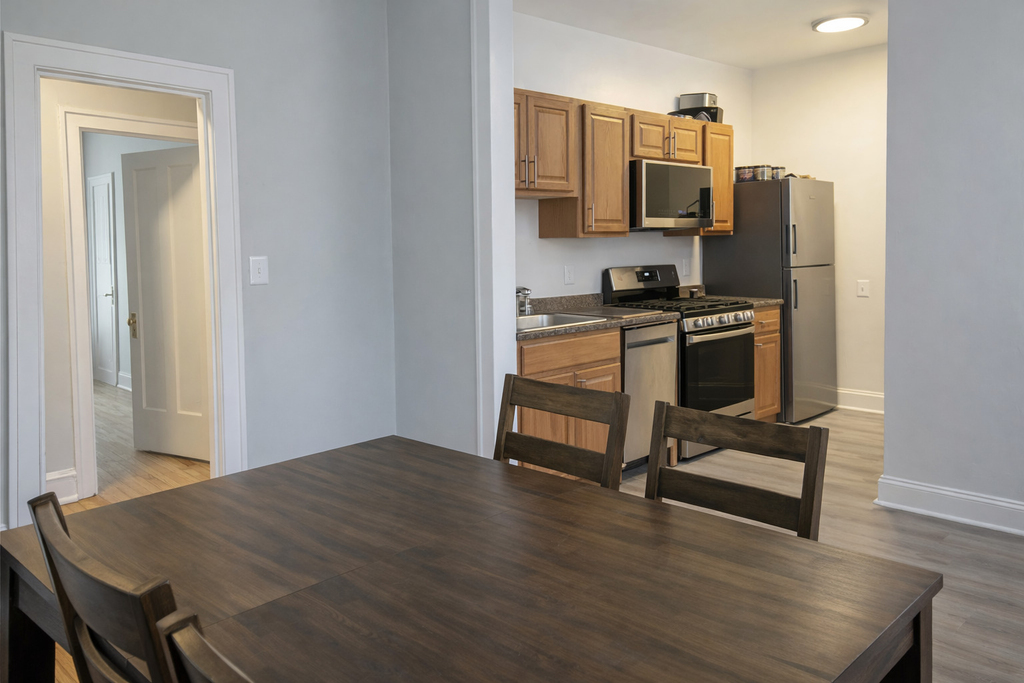 3610 N Claremont Avenue - Photo 1