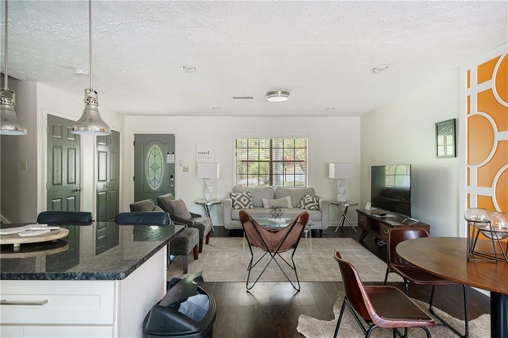 942 Cadencia Way Sw - Photo 4