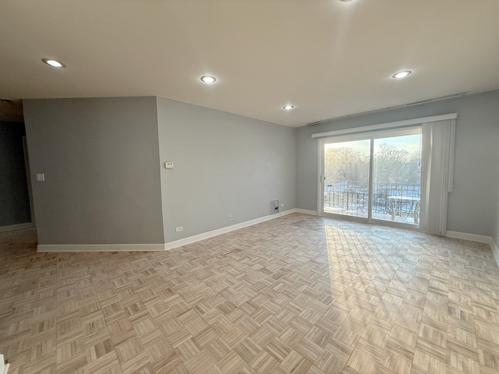 1550 Sandpebble Drive - Photo 4