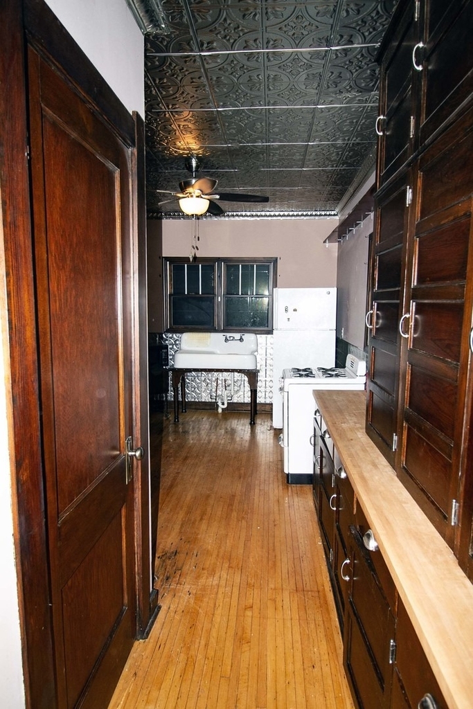 510 N Raynor Avenue - Photo 16
