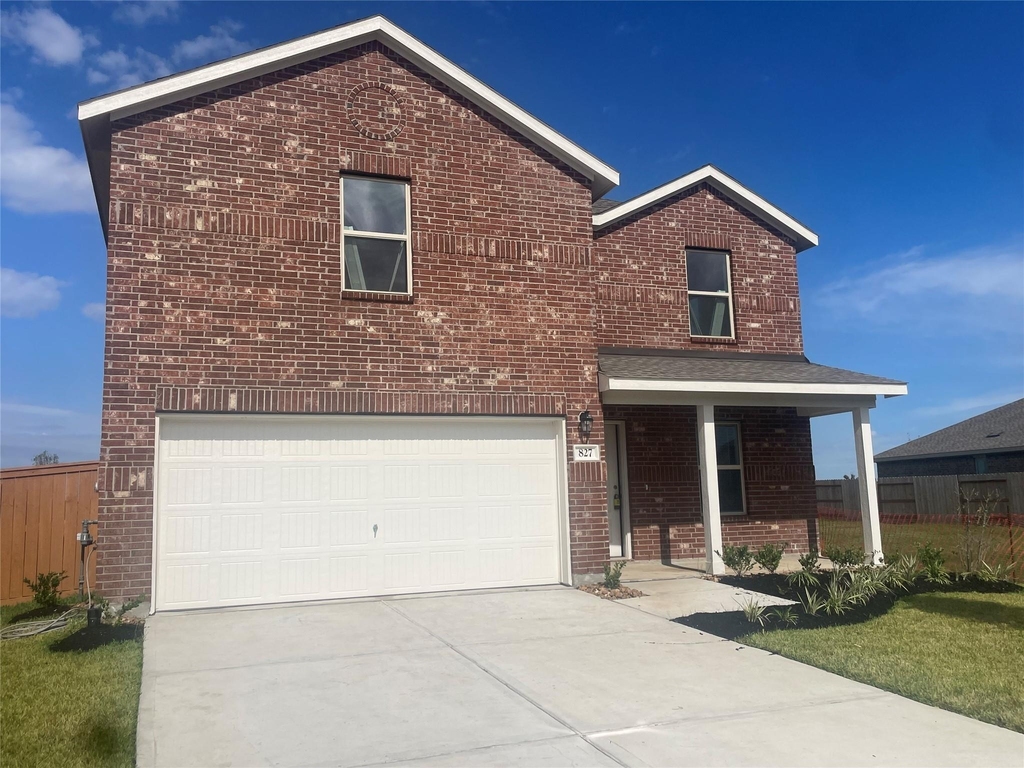 827 Rosewood Trail - Photo 0