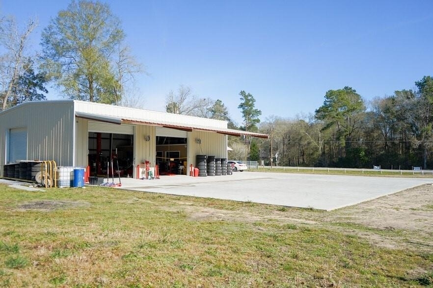 14250 Fm 1485 Road - Photo 3