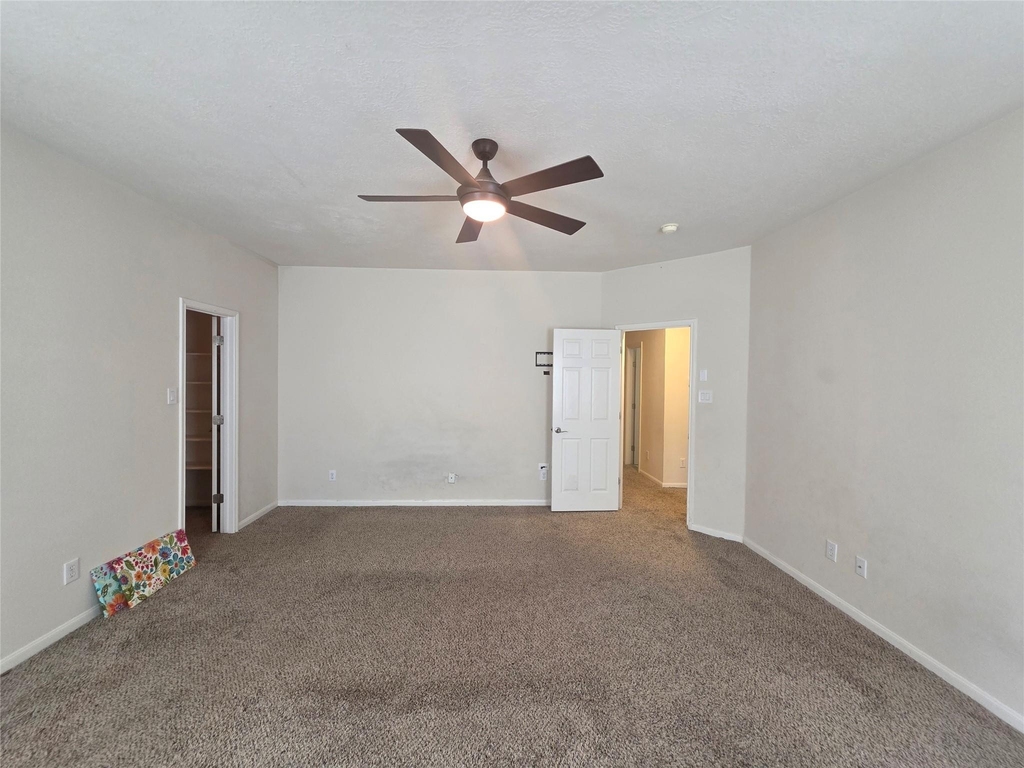 2715 Riverhollow Lane - Photo 27