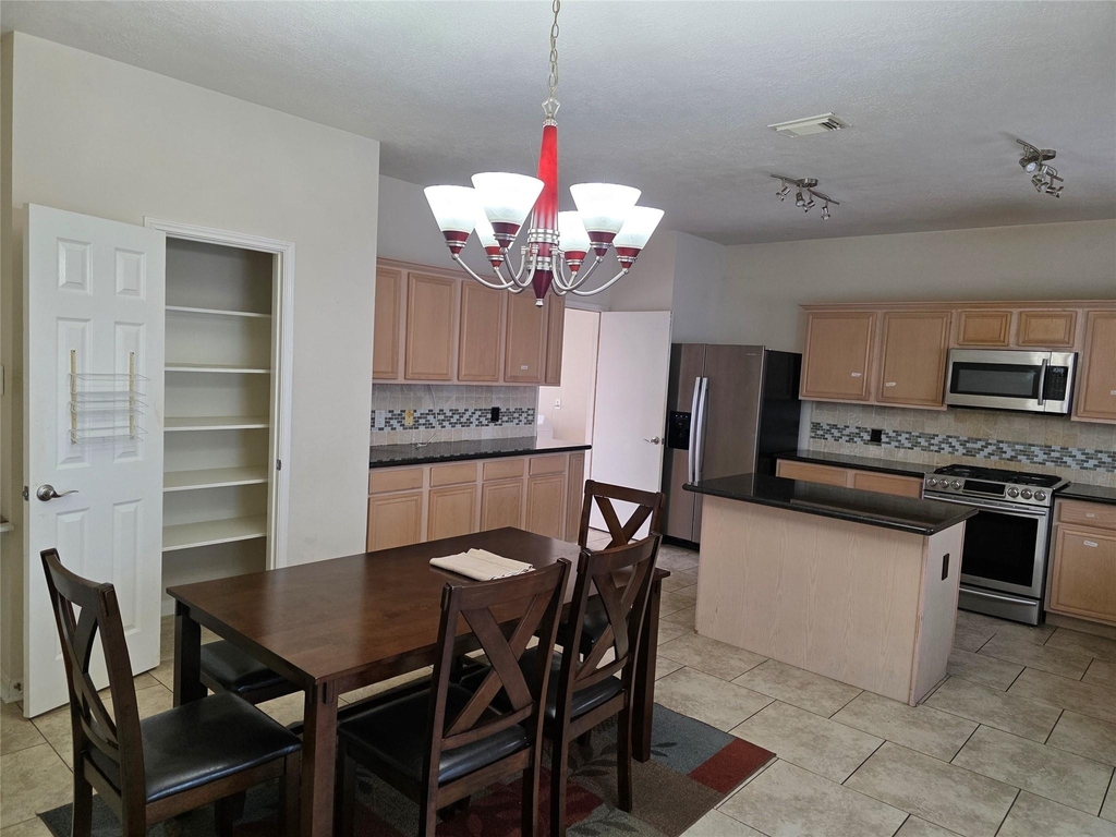 2715 Riverhollow Lane - Photo 13