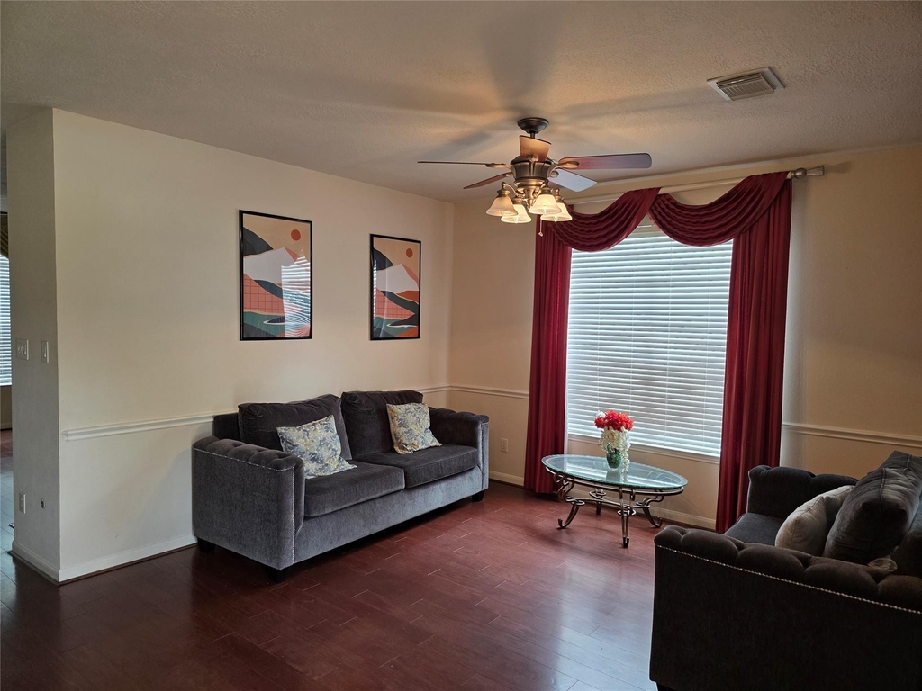 2715 Riverhollow Lane - Photo 4