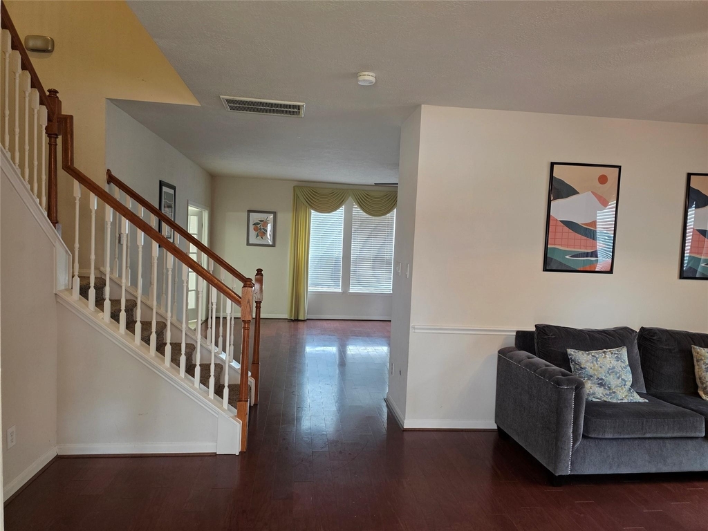 2715 Riverhollow Lane - Photo 5