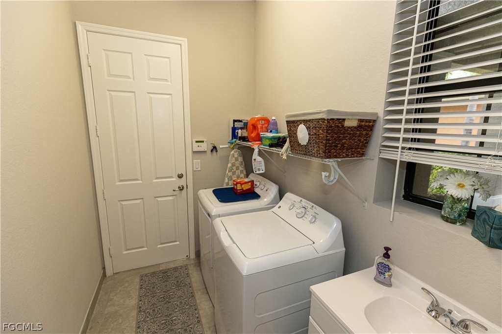 11593 Lakewood Preserve Place - Photo 15