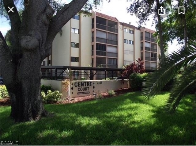 2121 Collier Avenue - Photo 3