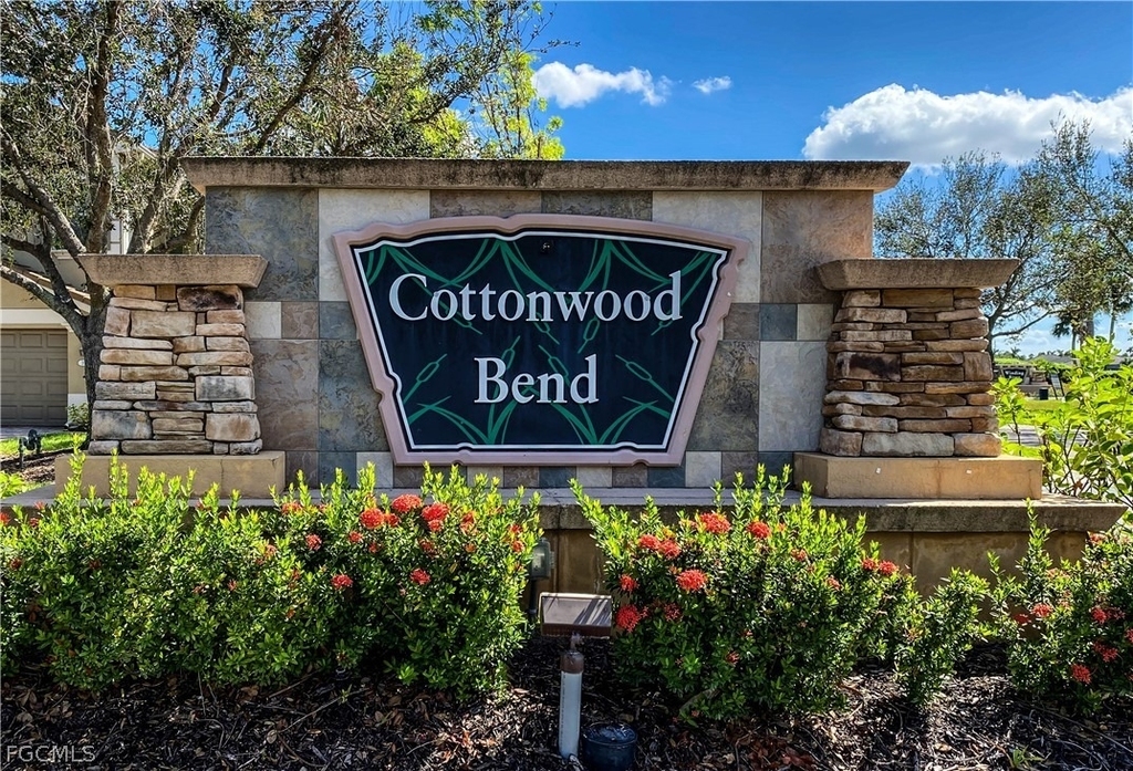 3111 Cottonwood Bend - Photo 1