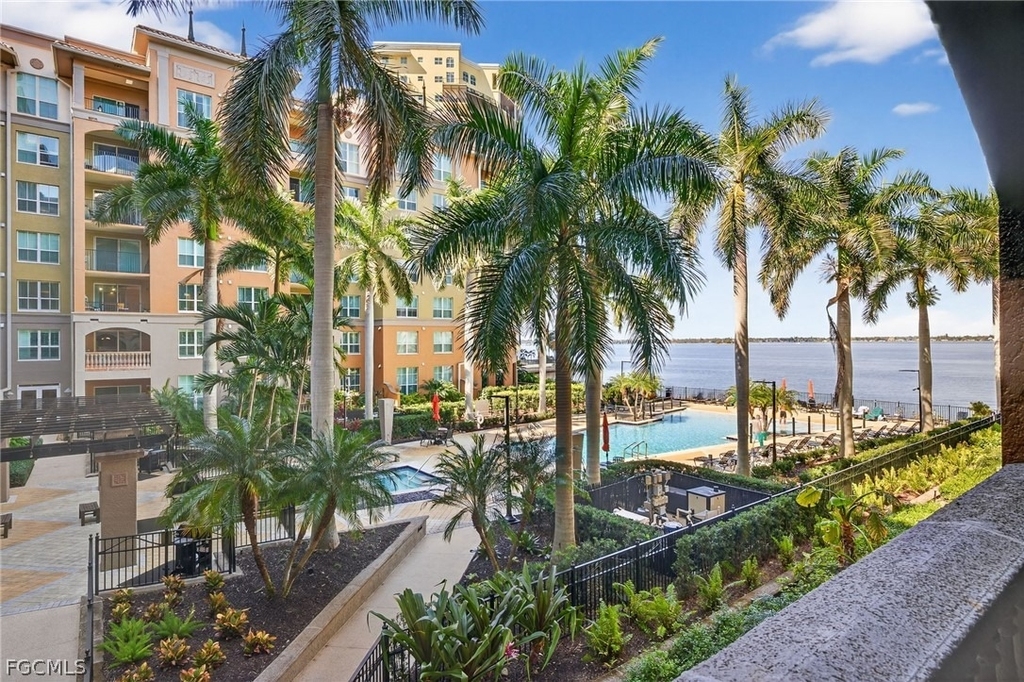 2825 Palm Beach Boulevard - Photo 22