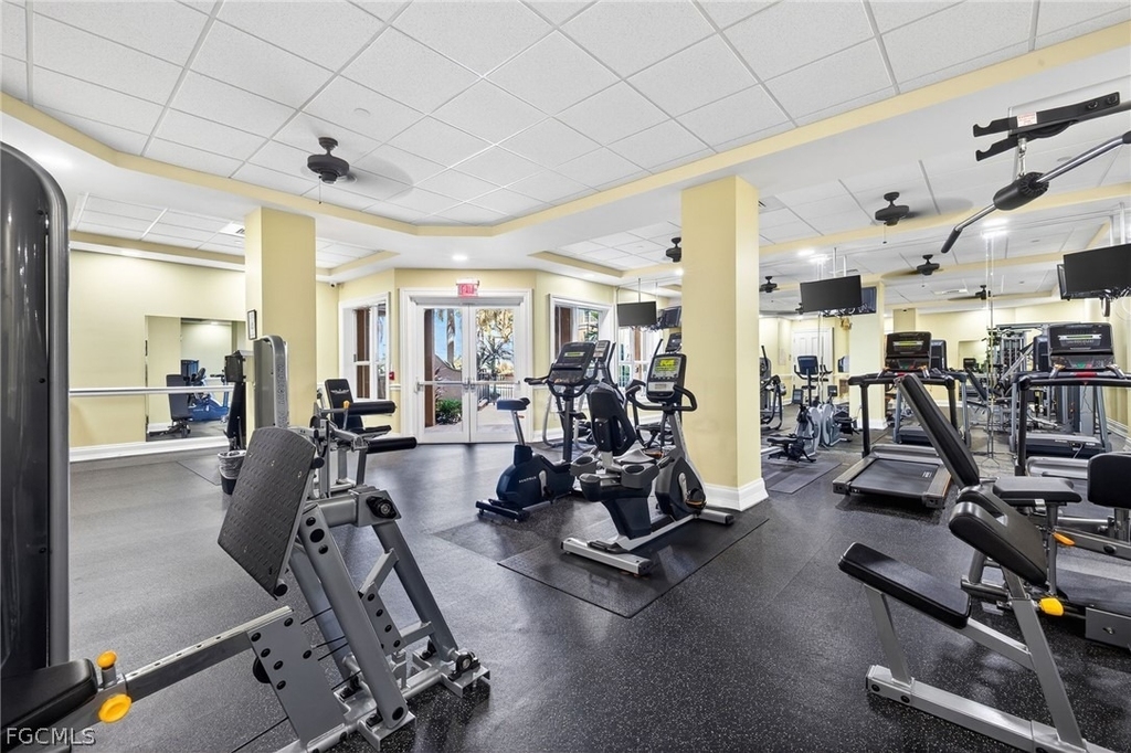 2825 Palm Beach Boulevard - Photo 23