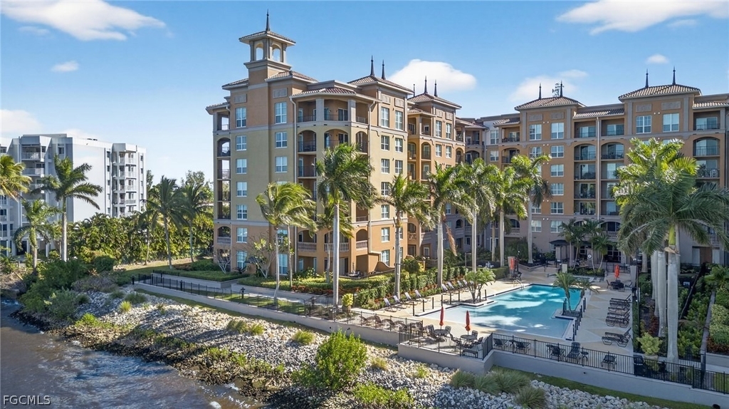 2825 Palm Beach Boulevard - Photo 25