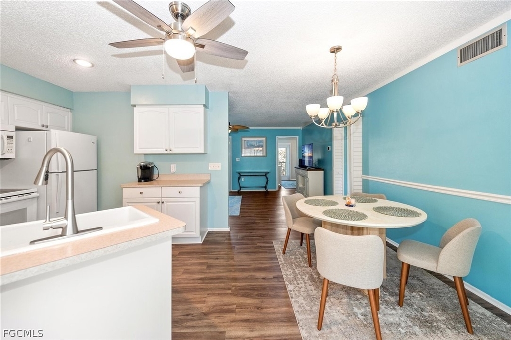 7400 College Parkway - Photo 12