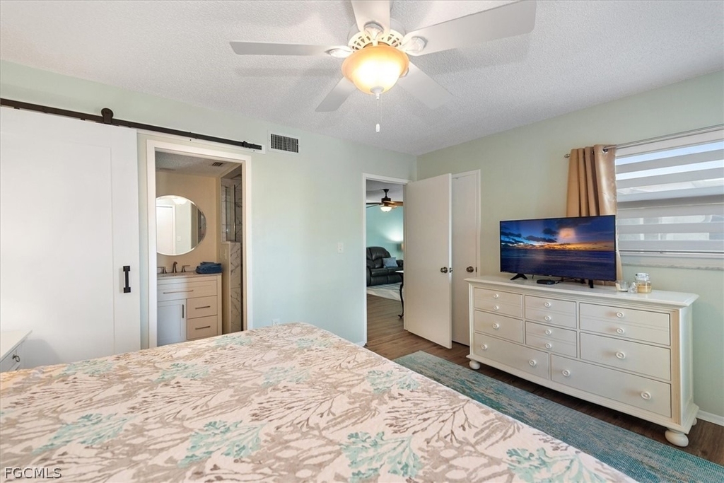 7400 College Parkway - Photo 16