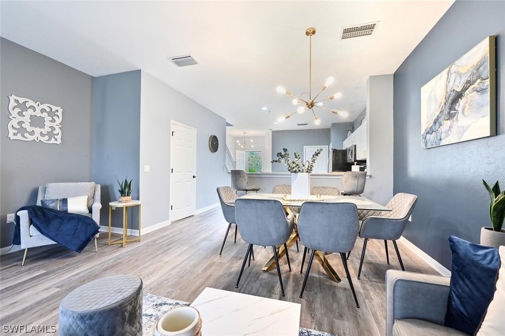 981 Hampton Circle - Photo 6