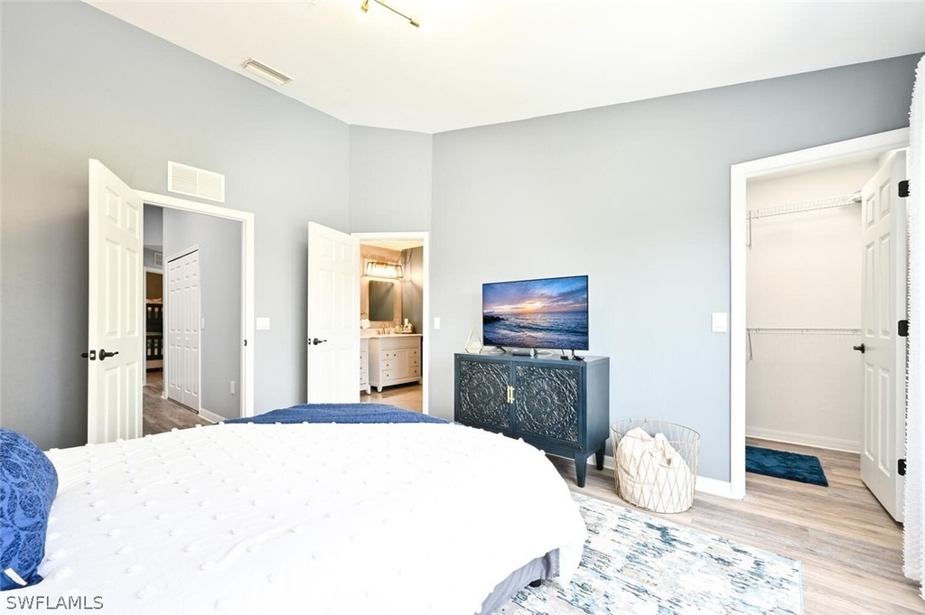 981 Hampton Circle - Photo 13