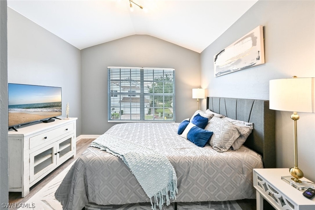 981 Hampton Circle - Photo 17