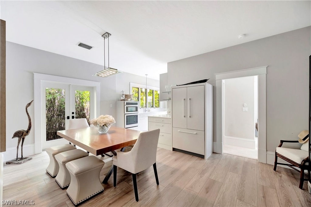 1375 Gordon Drive - Photo 9