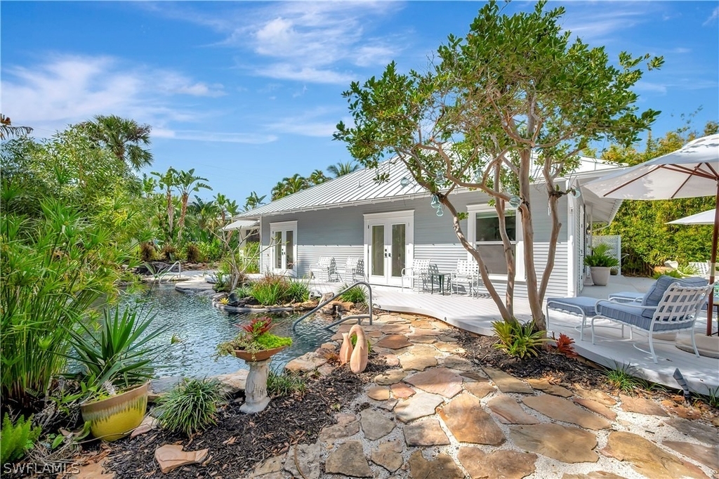 1375 Gordon Drive - Photo 36
