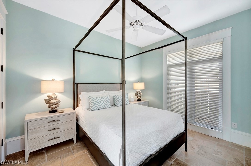 1375 Gordon Drive - Photo 21