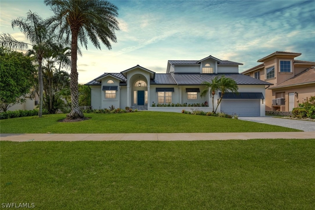 1236 Mariana Court - Photo 2