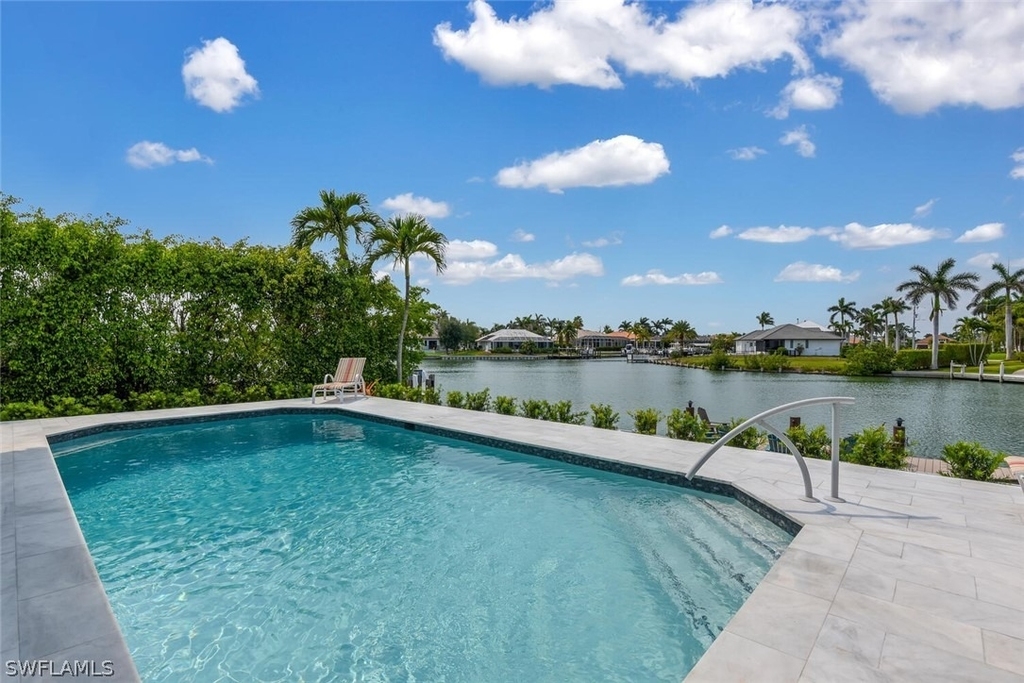 1236 Mariana Court - Photo 3