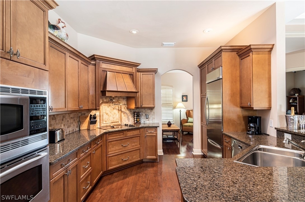 1849 N Bahama Avenue - Photo 7