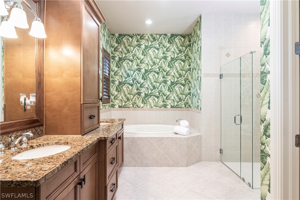 1849 N Bahama Avenue - Photo 10