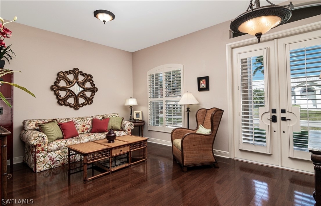 1849 N Bahama Avenue - Photo 4