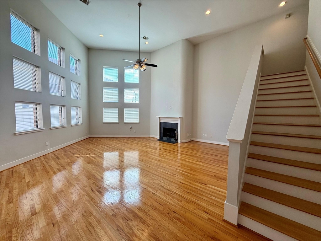 9833 Sandra Ann Court - Photo 10