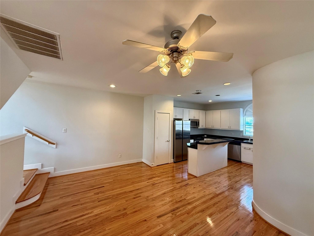 9833 Sandra Ann Court - Photo 13
