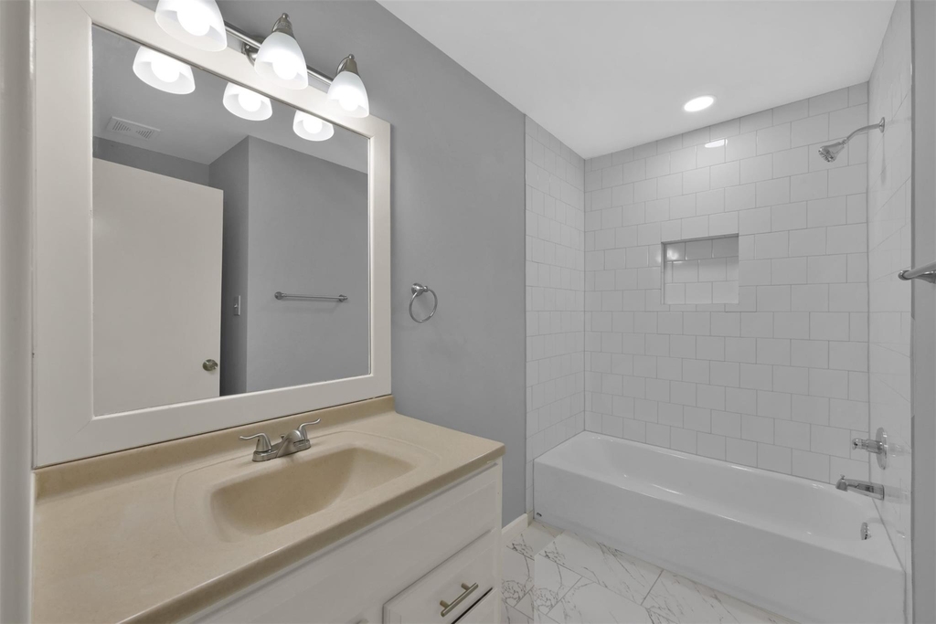 15876 Pecan Drive - Photo 10