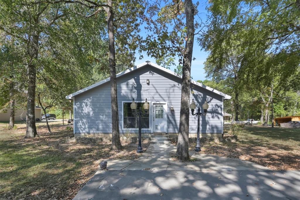 15876 Pecan Drive - Photo 0