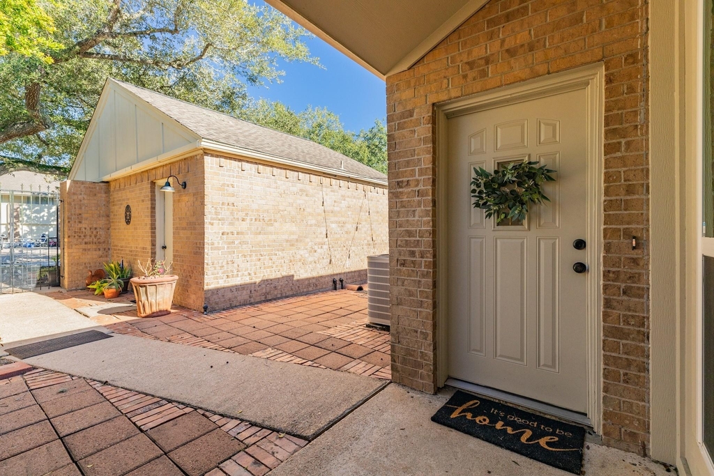1814 Veranda Drive - Photo 5