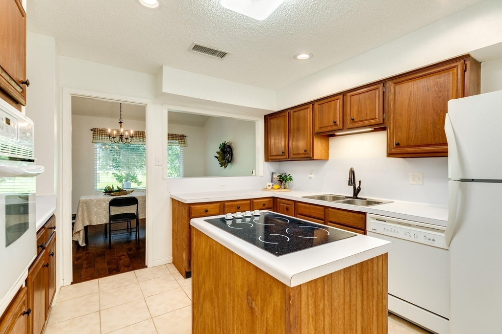 1814 Veranda Drive - Photo 12