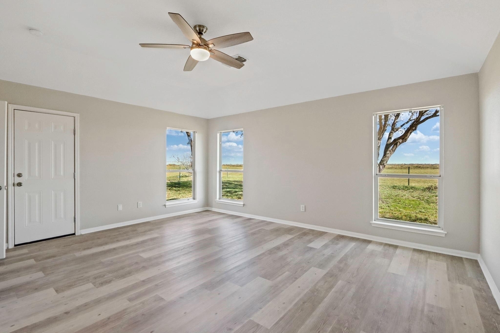 2445 Woods Road - Photo 13