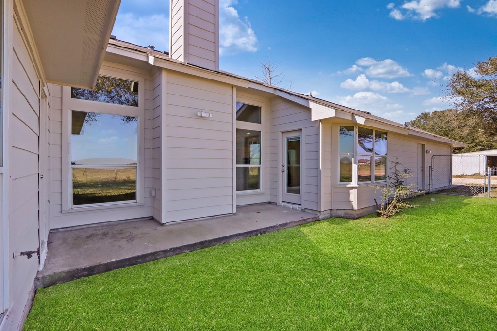 2445 Woods Road - Photo 25