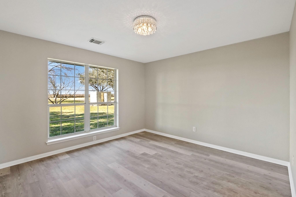 2445 Woods Road - Photo 4