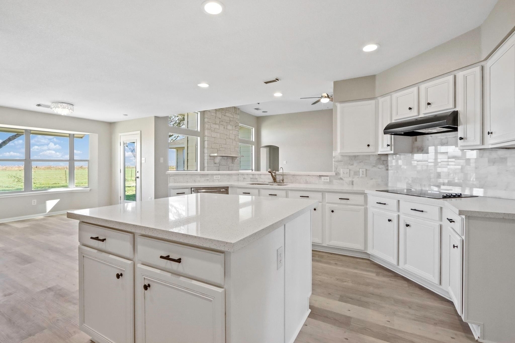 2445 Woods Road - Photo 9