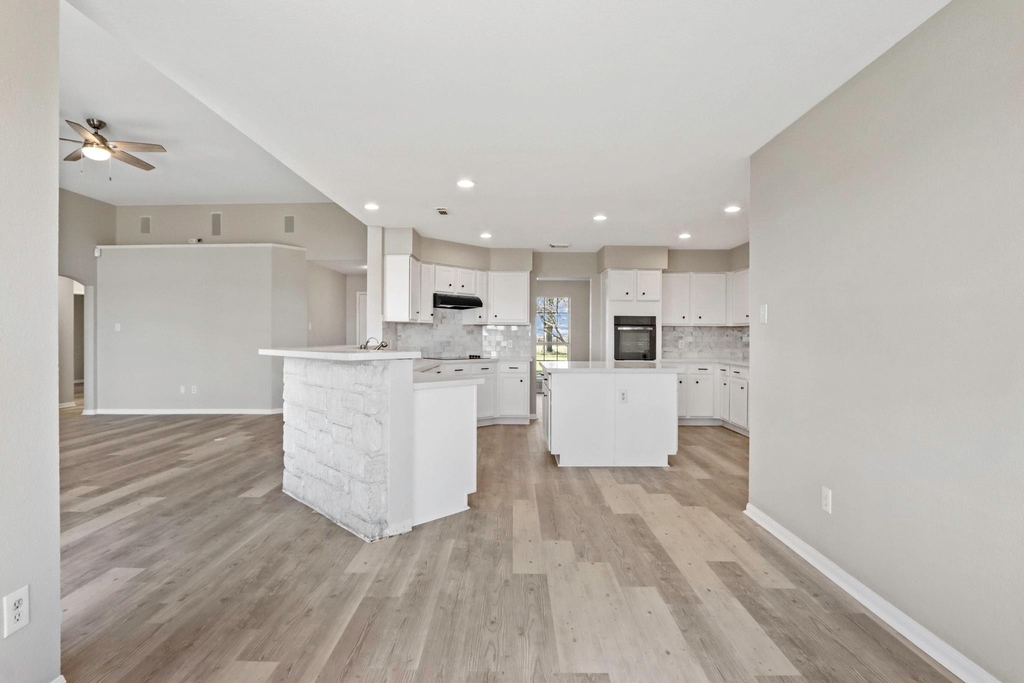 2445 Woods Road - Photo 11