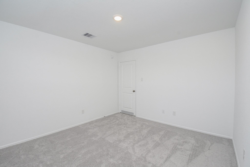 18987 Panzini Dr - Photo 21