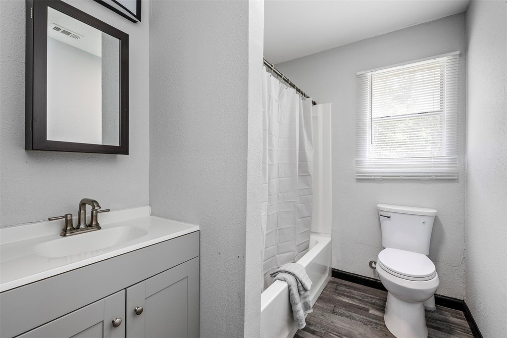 541 Trails End Drive - Photo 13
