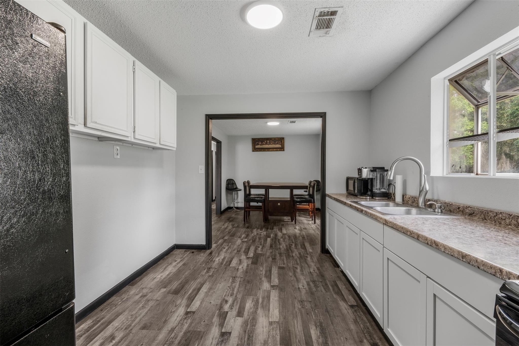 541 Trails End Drive - Photo 9