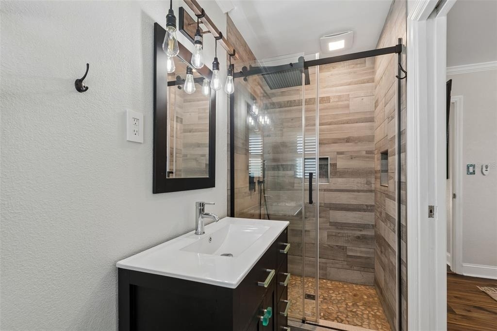 604 7th Avenue Sw - Photo 14
