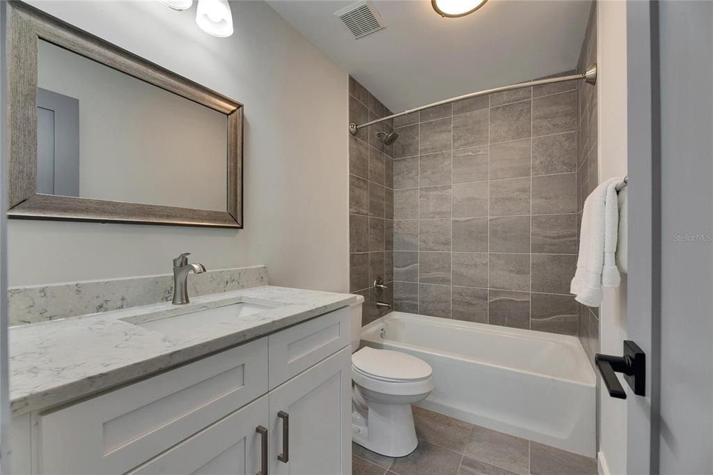 1025 Apollo Beach Boulevard - Photo 22