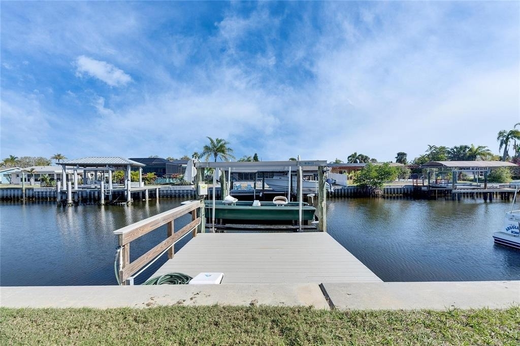 1025 Apollo Beach Boulevard - Photo 4