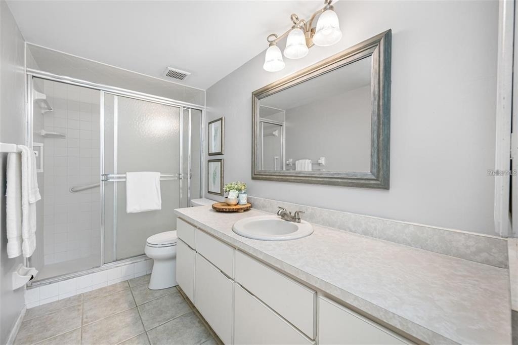 1100 E Bay Drive - Photo 17