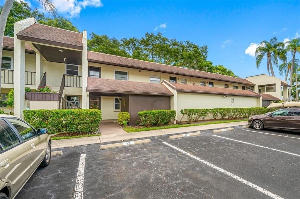 1100 E Bay Drive - Photo 0