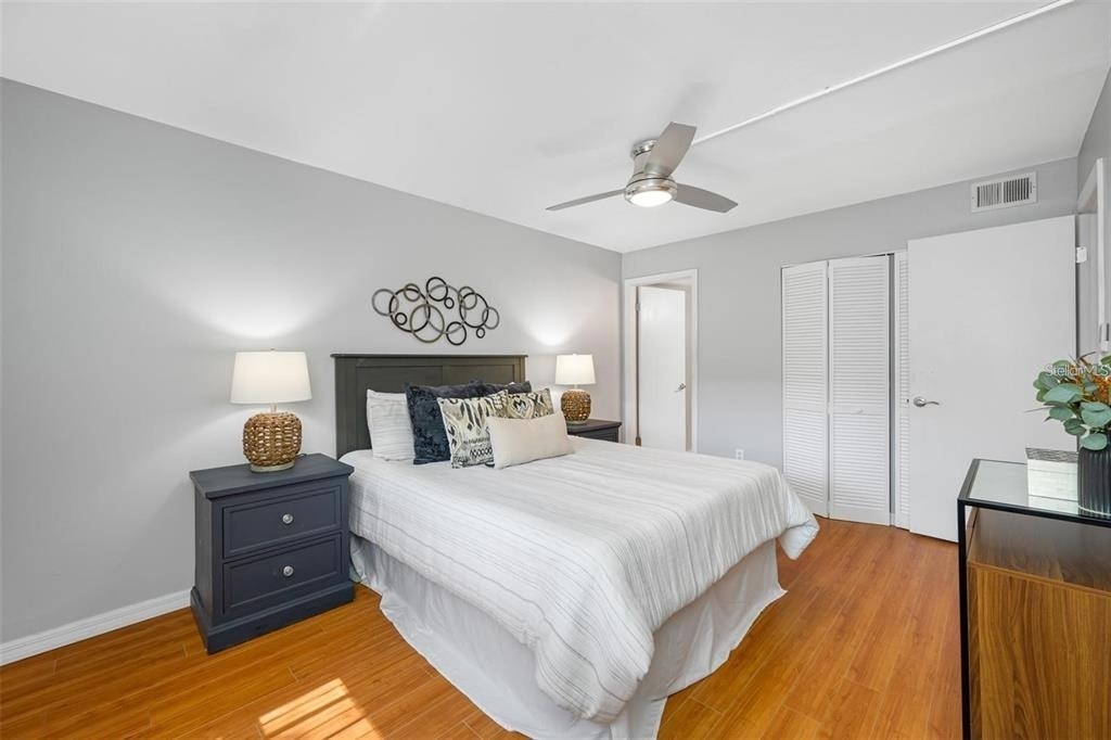 1100 E Bay Drive - Photo 11