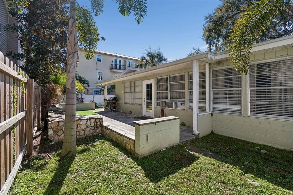 2302 S Arrawana Avenue - Photo 49